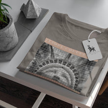Load image into Gallery viewer, New York Graphic T-Shirt / +2 Colors